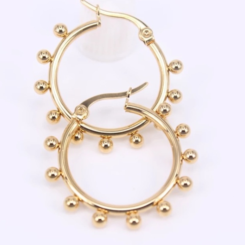 Gold plated hoop earrings - Picture 2 of 3